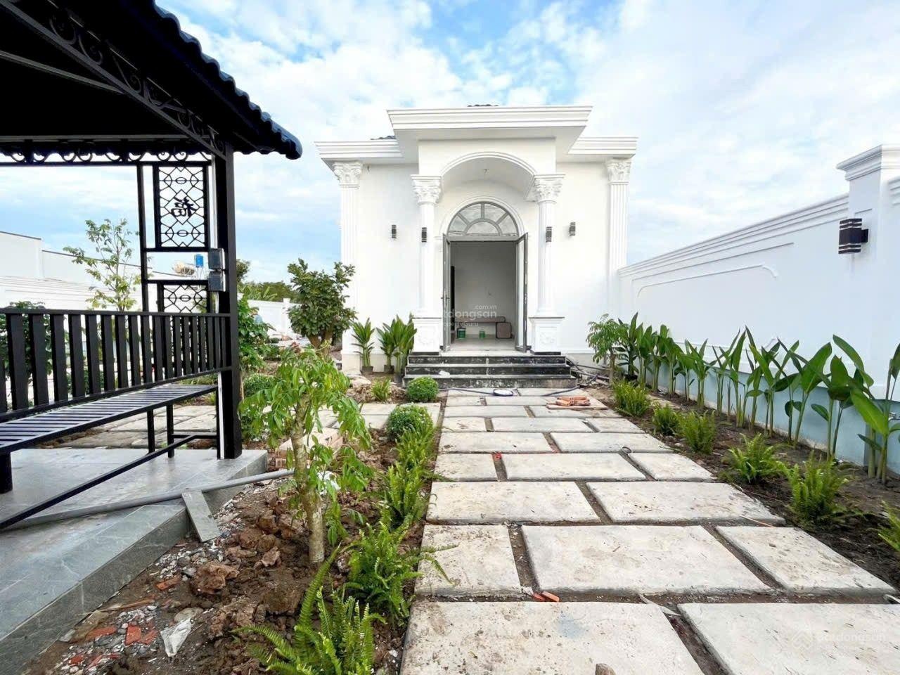 Siêu phẩm 1000m2 giáp Hóc Môn giá tốt