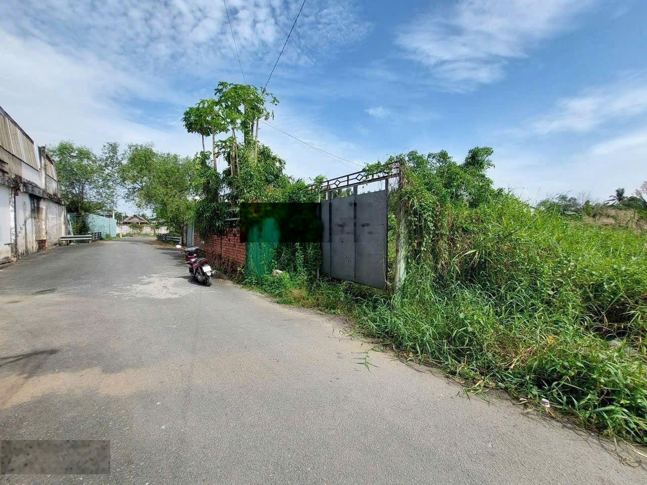 Giảm hơn 500tr 118m2 5x23 thô cư mt hẻm 47 Trường Lưu giá chỉ 4ty590