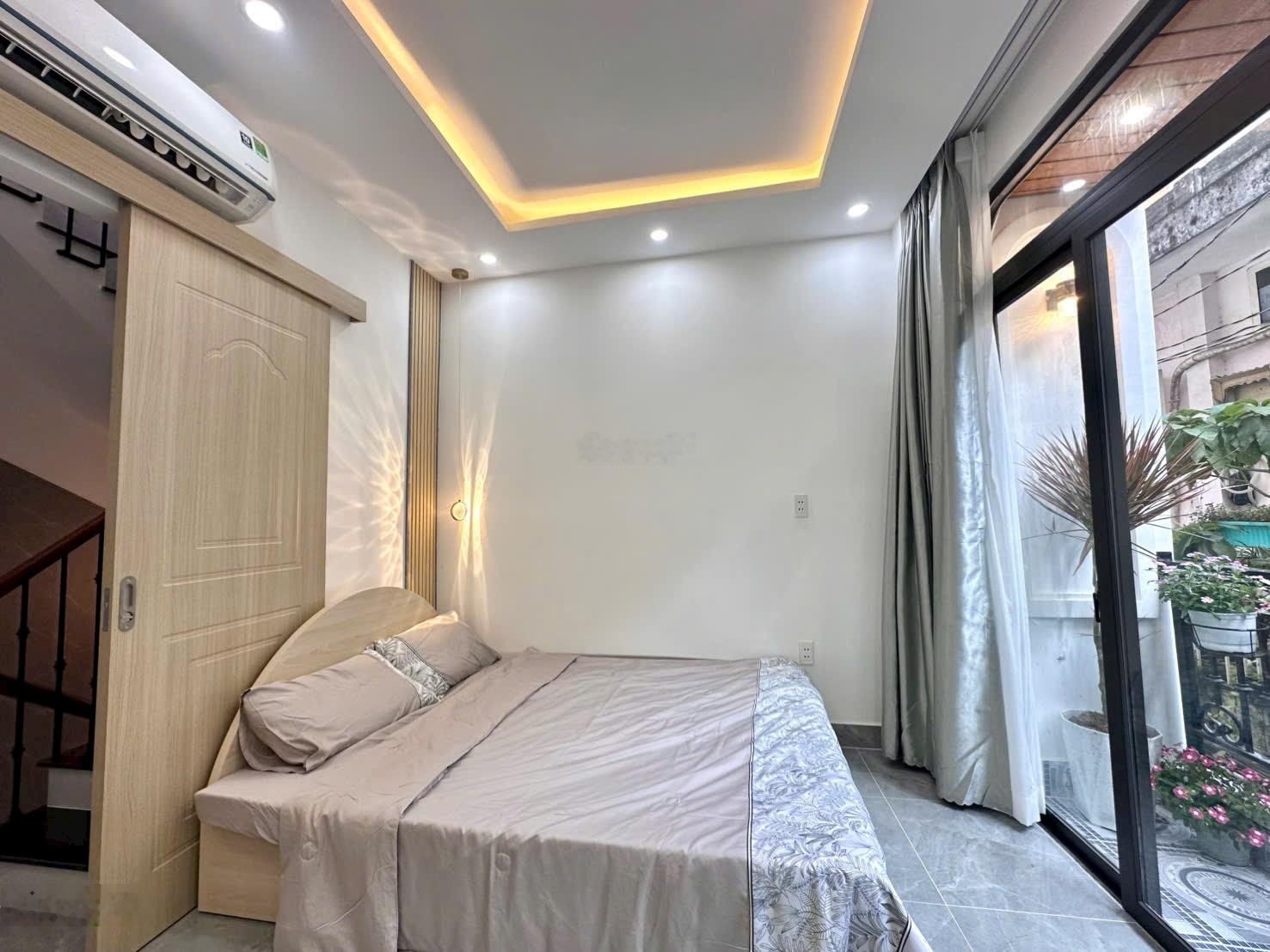 BÌNH THẠNH - CHỈ 6 TỶ 300 giảm còn 5,98 tỷ TL Nhà Hẻm 268 Nguyễn Văn Đậu. DT 30,9m2: 3,7m X 8,5m