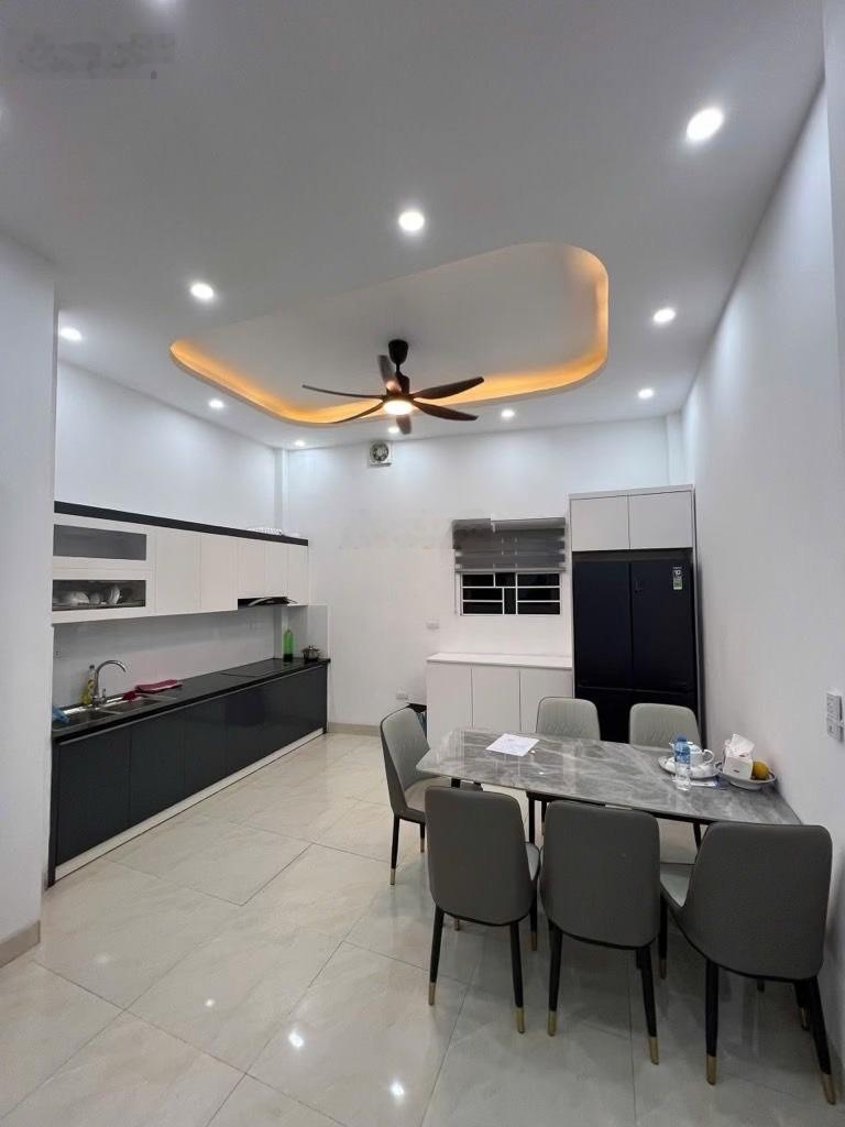 *TỨ HIỆP - CĂN DUY NHẤT* *41m - 4T - MT 4.2m* - Giá *Loanh quanh 6 tỷ*