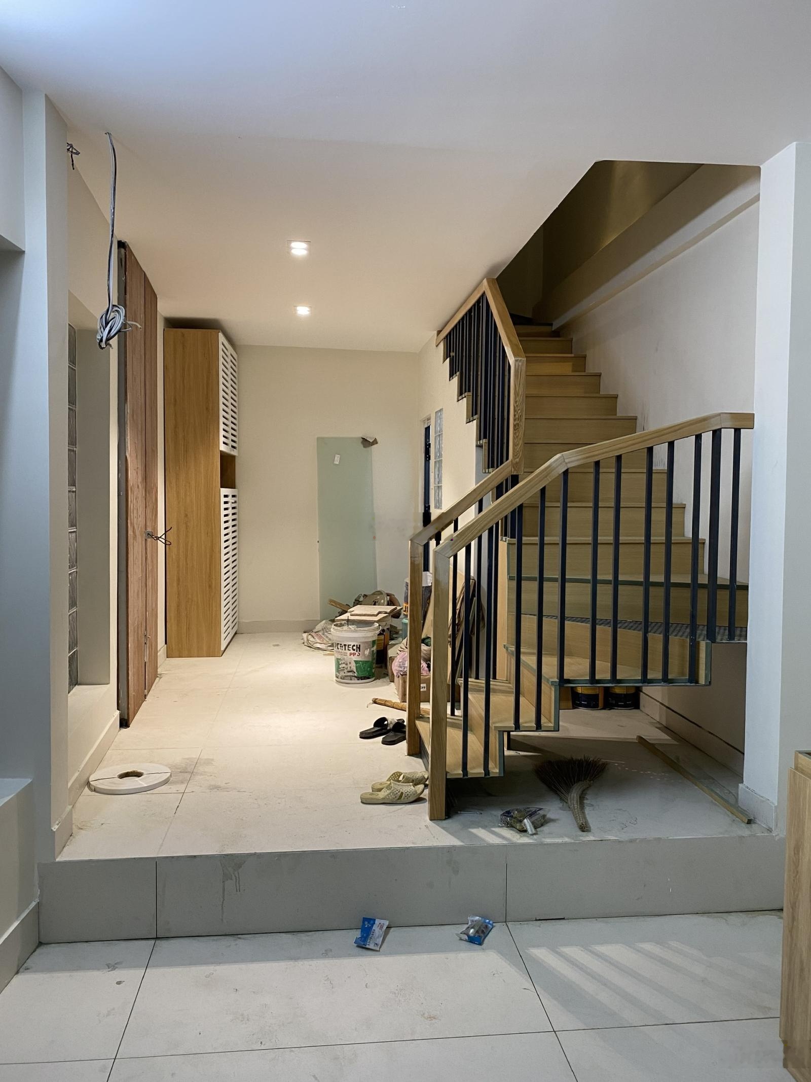 Nhà đúc 4.5 tấm mới 100% - ở liền trong Tết - HXT 6m Bà Hom