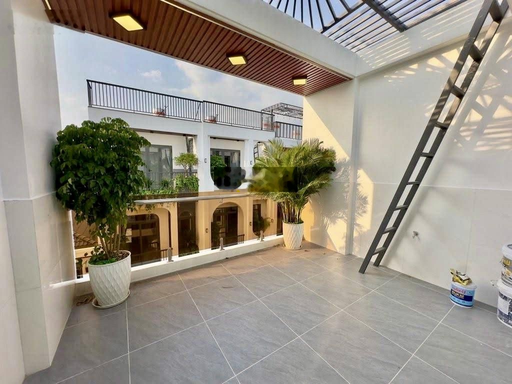 Nhà đẹp Quận 12, dọn vào đón tết ngay, gần Lê Thị Riêng, 5 tầng, hẻm nhựa 6m, 4x14m, nhỉnh 6 tỷ.