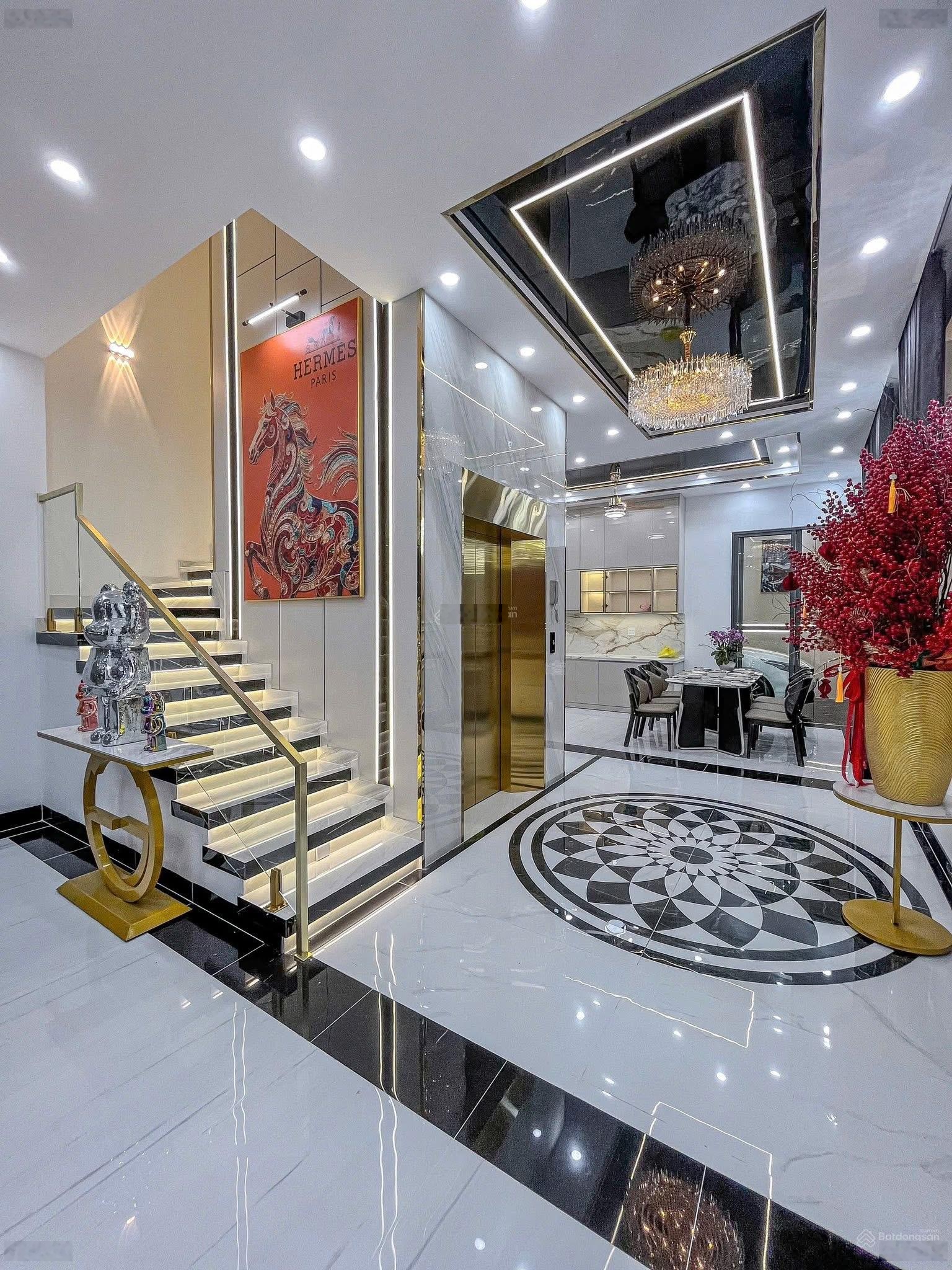 Bán nhà gốc 2 mặt tiền đường D17 và D14 Hồng Loan 6A DT 6x17m - giá 10.5 tỷ