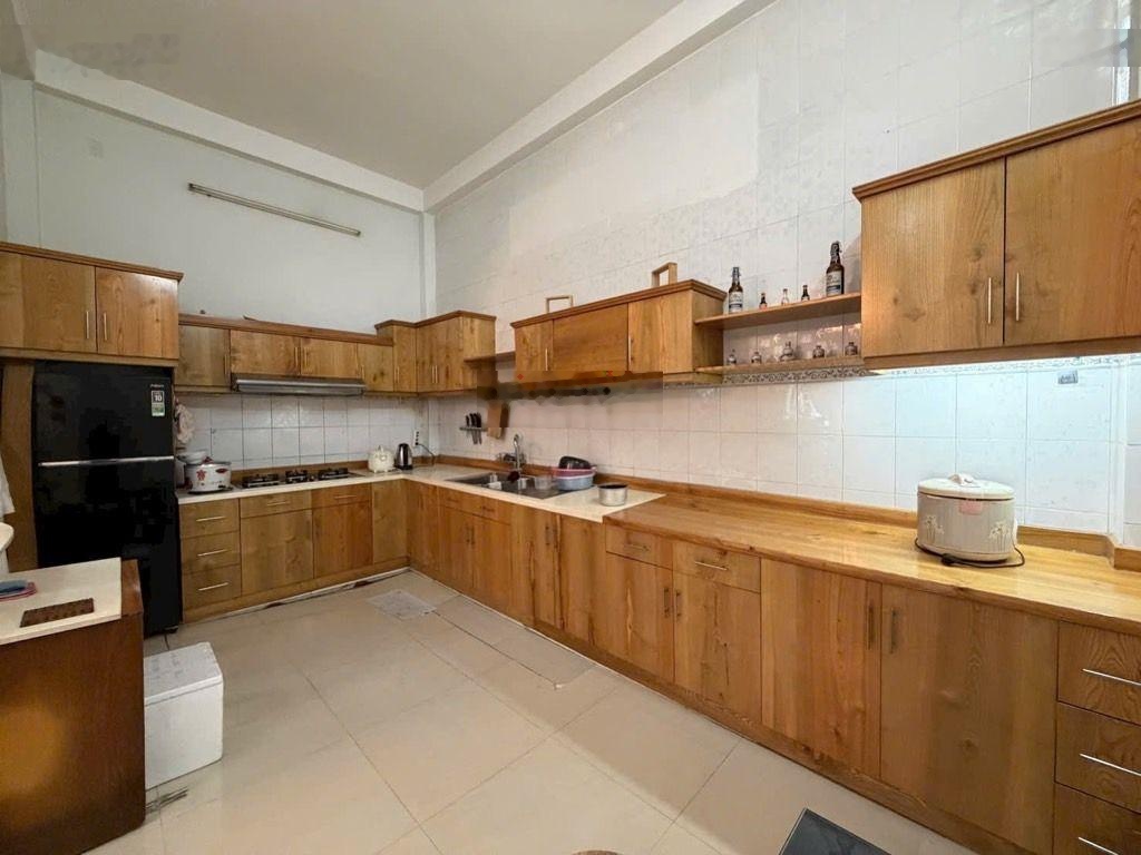 Bán nhà Quận 7 Hẻm xe hơi, 3 tầng, 5x12, gần Nam Long Phú Thuận, nhỉnh 8 tỷ