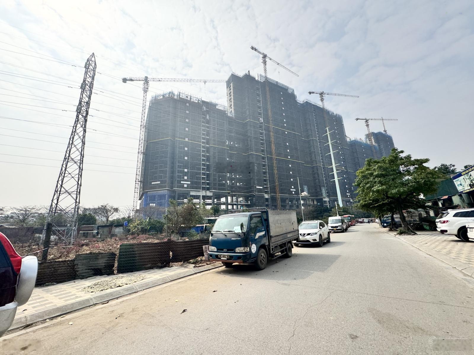 Bán đất 110m2 - phú thượng - tây hồ - ô tô vào đất - ngõ thông-gần sunshine, ciputra-giá hơn 20 tỷ