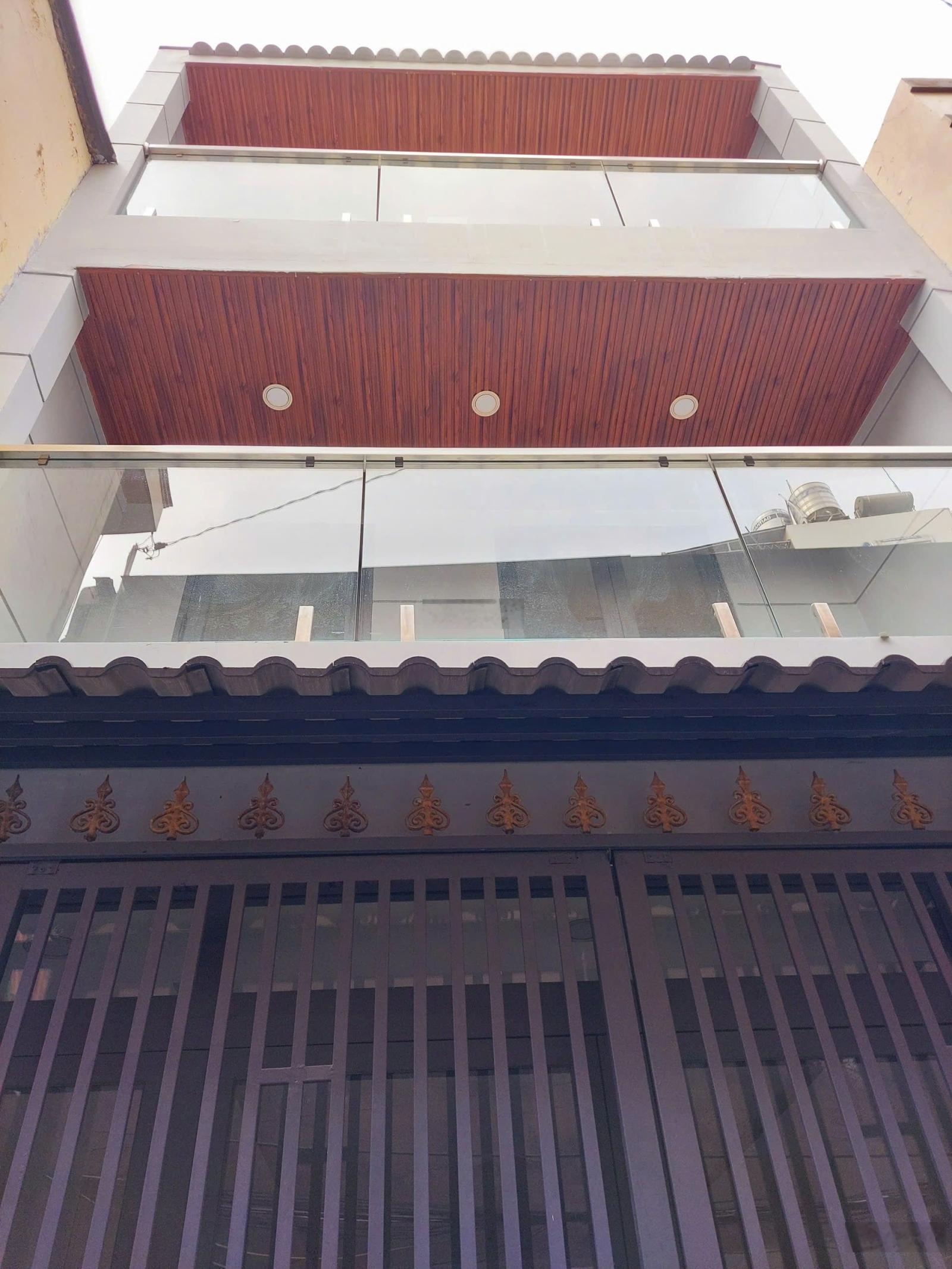 Bán nhà đẹp tại Dương Bá Trạc, p 2, Quận 8, HCM giá 5,5 tỷ, 50m2, 4PN, 3 tầng, nhà mới đón Tết