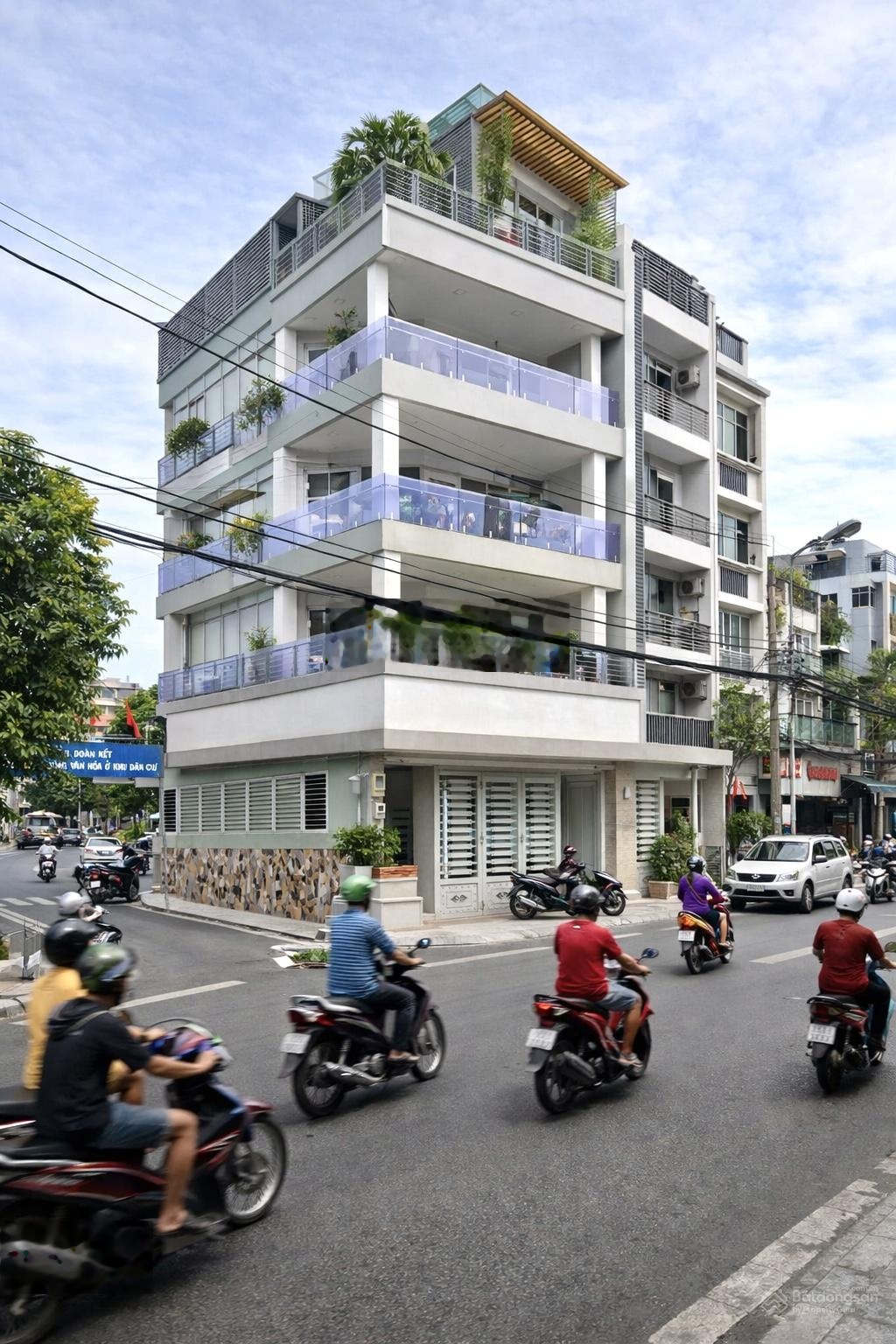 Nhà 5 tầng 15PN 15WC HXH 8m (DT 8x20m) Lê Trọng Tấn ĐH Công Thương, có thang máy, dòng tiền 50tr/th