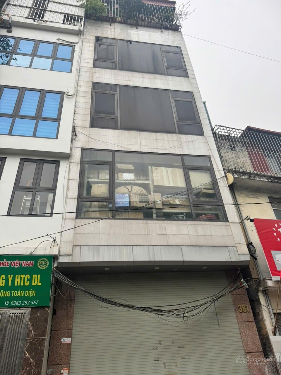 Mặt bằng phù hợp kinh doanh/văn phòng - Mặt đường Phạm Văn Đồng