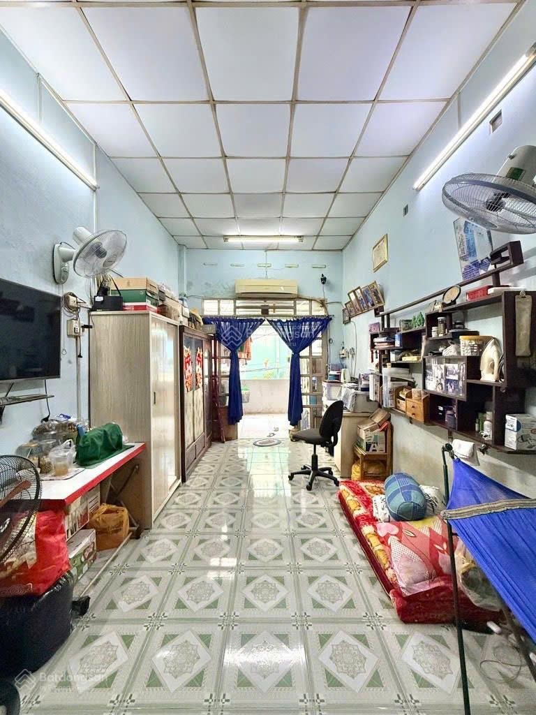 Hoàng Văn Thụ Phú Nhuận, gần mặt tiền, 2 tầng, sổ nở hậu, 50m2, Ở/Xây mới cho thuê, 6.75 tỷ