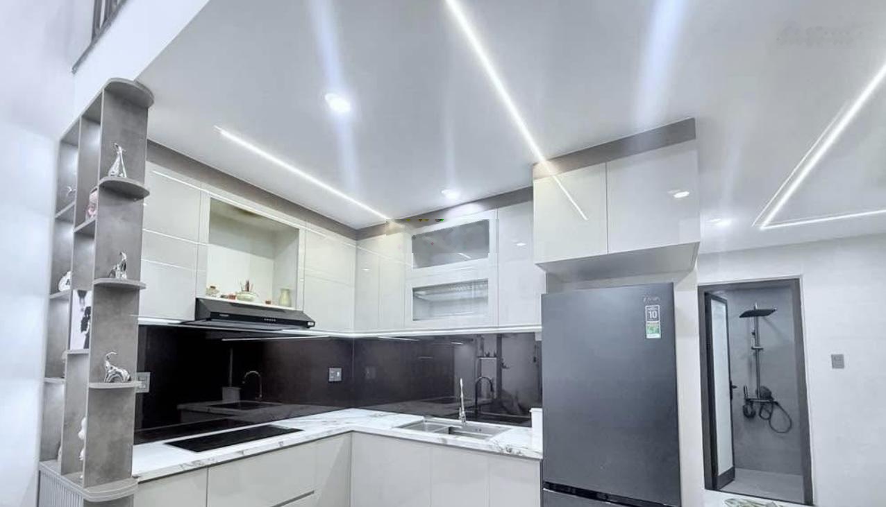 Siêu phẩm hải châu - 50m2 nhỉnh 3 tỷ - cách mặt tiền hoàng diệu chỉ 50m dòng tiền sẵn 9tr