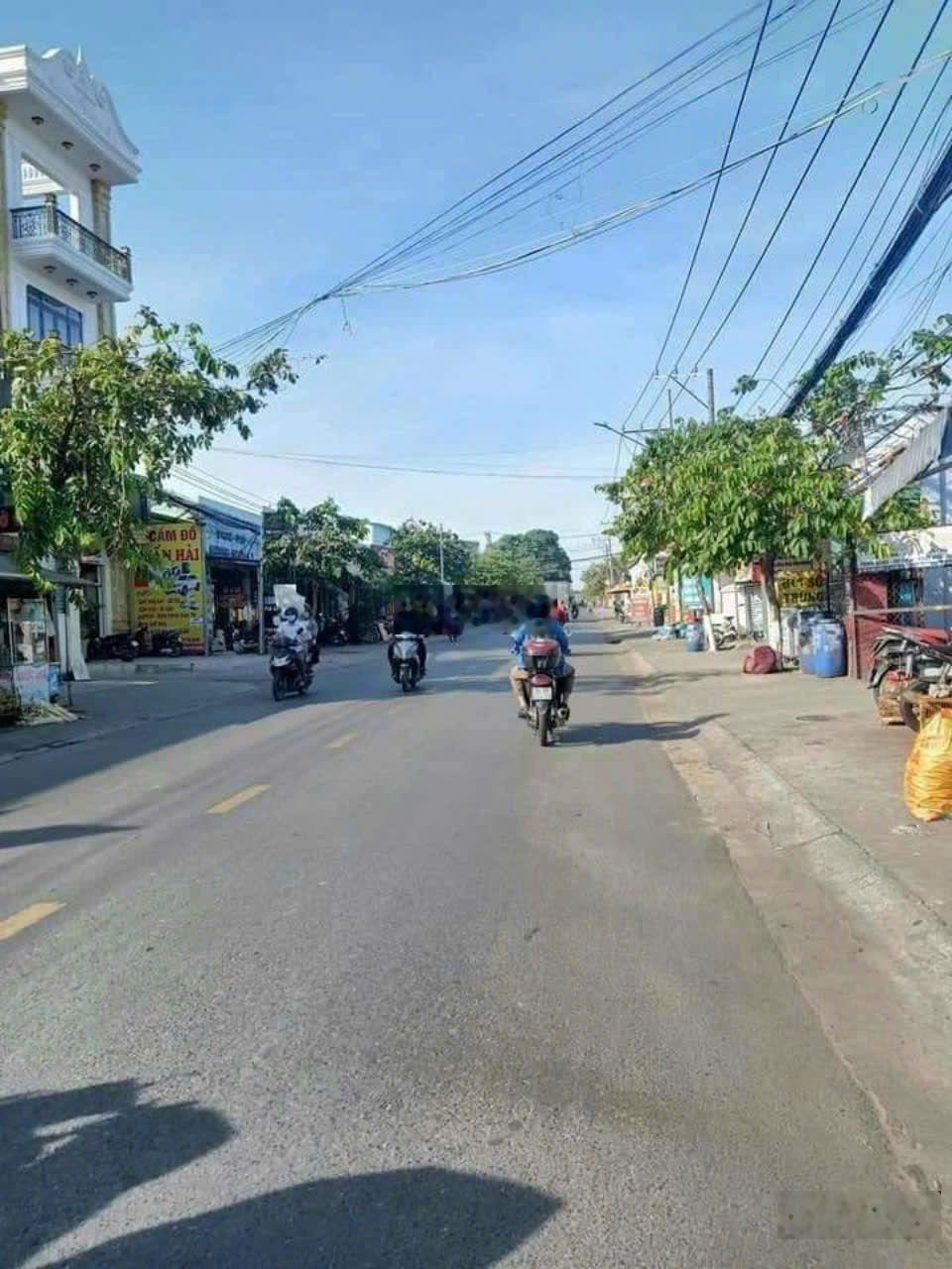 Bán mặt tiền kinh doanh Đặng Văn Bi Thủ Đức Diện tích : 275m2 ( 8 x 35 ). Đang có HĐ thuê 65 triệu