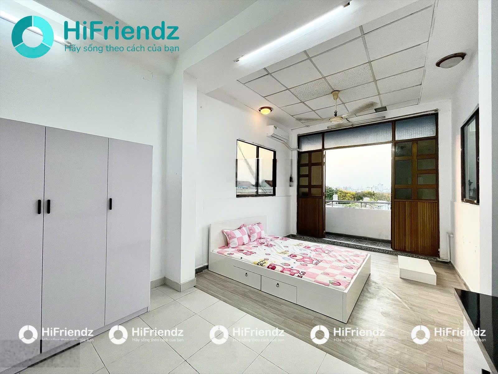 Cho thuê phòng ban công - ngay công viên lê thị riêng