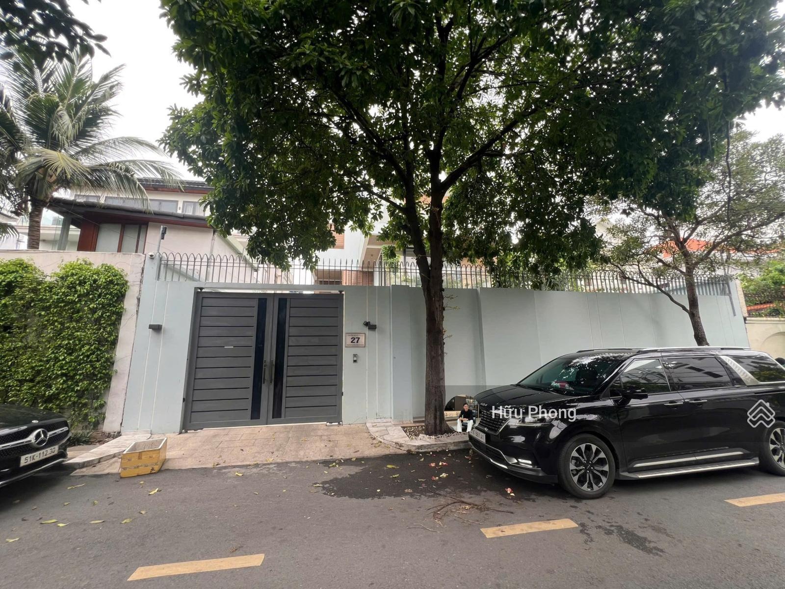 Siêu phẩm độc quyền - Biệt thự mặt tiền Đặng Hữu Phổ, Quận 2 - DT: 16x30m - 3 tầng - Giá: 150 tỷ