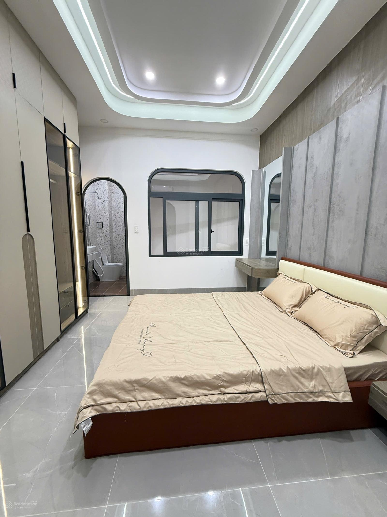 Nhà đẹp ngay trung tâm phố, nhà mới hoàn thiện 1 trệt + 1 lầu buôn Ma Thuột