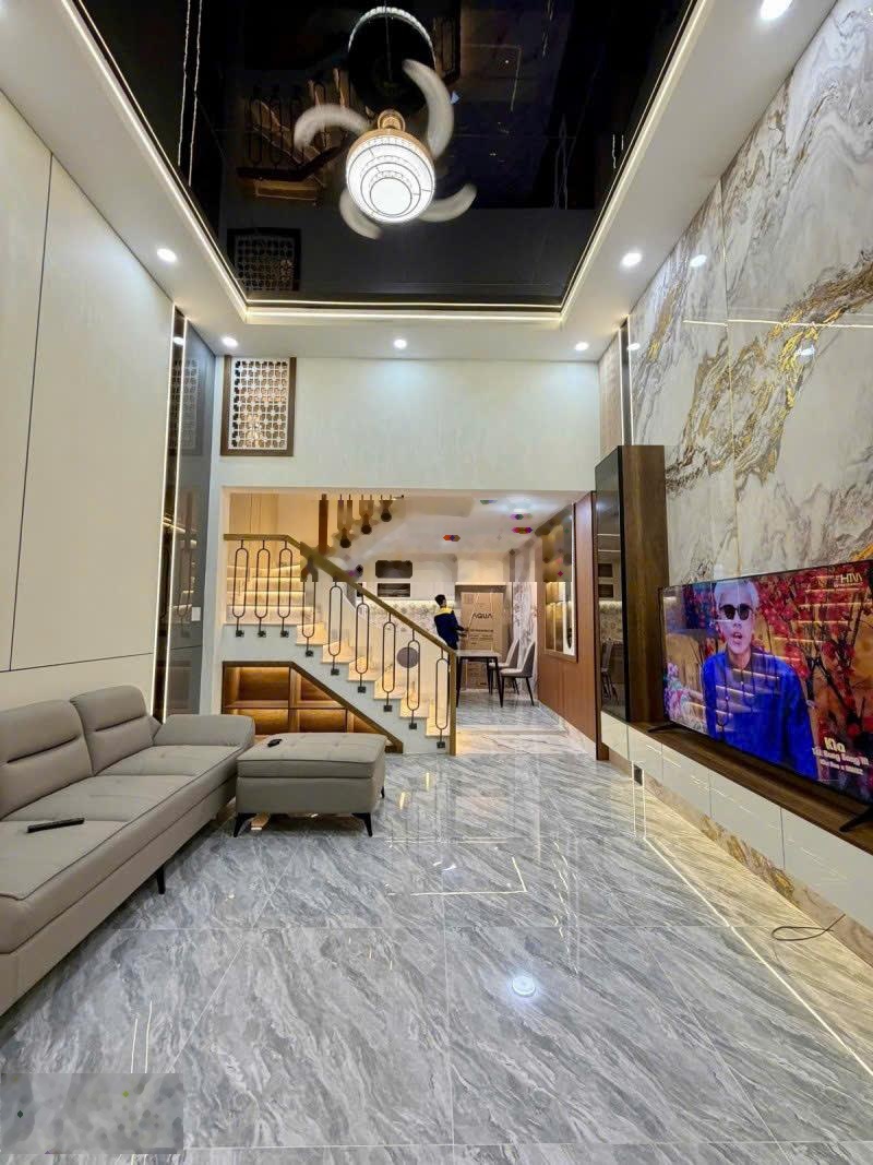 Nhà mới 100% đón tết 2026 Đường Hoàng Bật Đạt,P.15,Tân Bình ,44m2, 4 tấm giá chào 7.5 tỷ