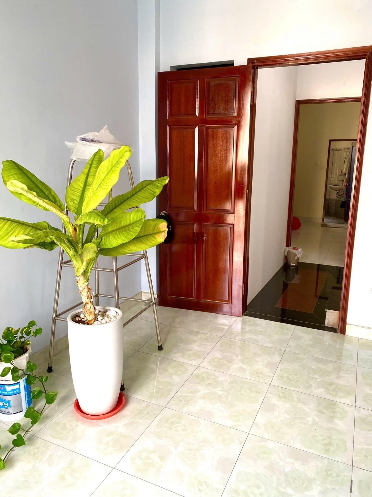 Bán nhà riêng tại Lê Duy Nhuận, 8,7 tỷ, 70m2, 5PN + 3WC + 5 tầng