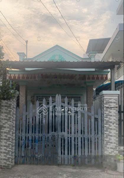 Hiếm, bán nhà C4 KDC Vĩnh Sơn kế bên Bacamex. 5x25m giá 5.6tỷ. Vị trí đẹp, đủ mọi tiện ích lớn nhỏ