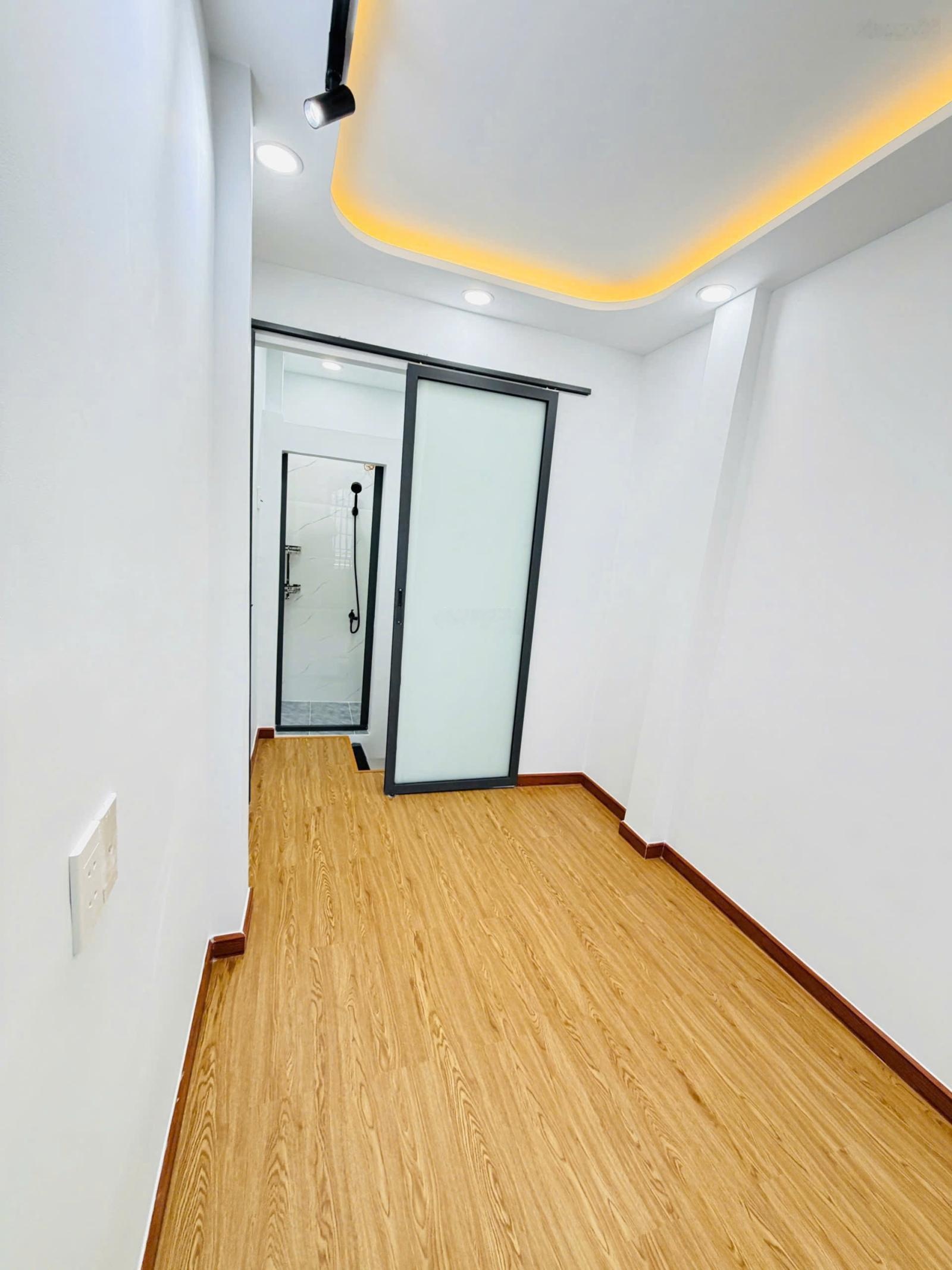 Nhà đẹp Bình Tiên Q6 xe hơi nhỏ tới nhà chỉ 2.88 tỷ