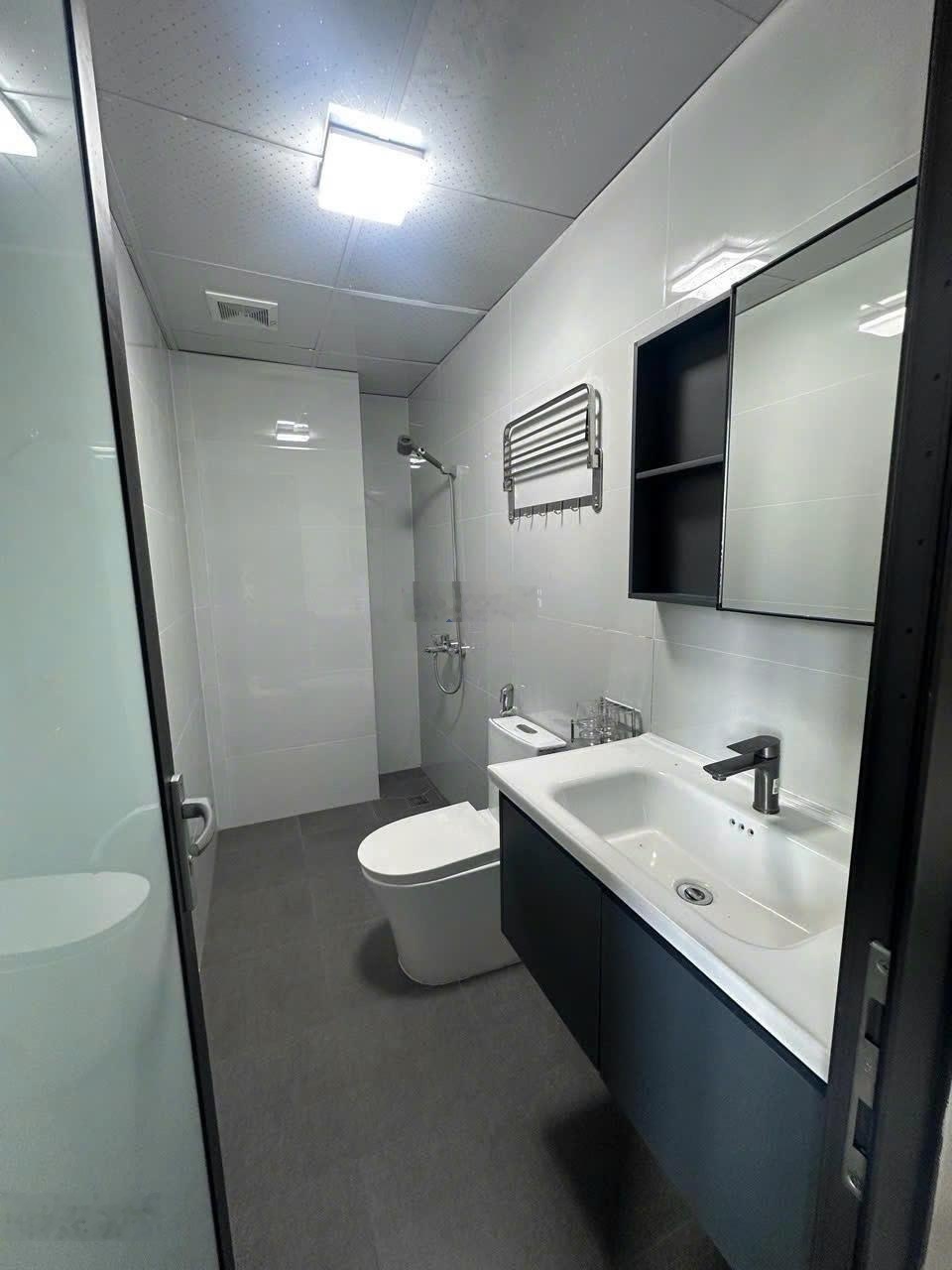 Cho thuê phòng 90m2 full đồ tại Võ Chí Công, Tây Hồ, vị trí: Võ Chí Công, Tây Hồ, Hà Nội