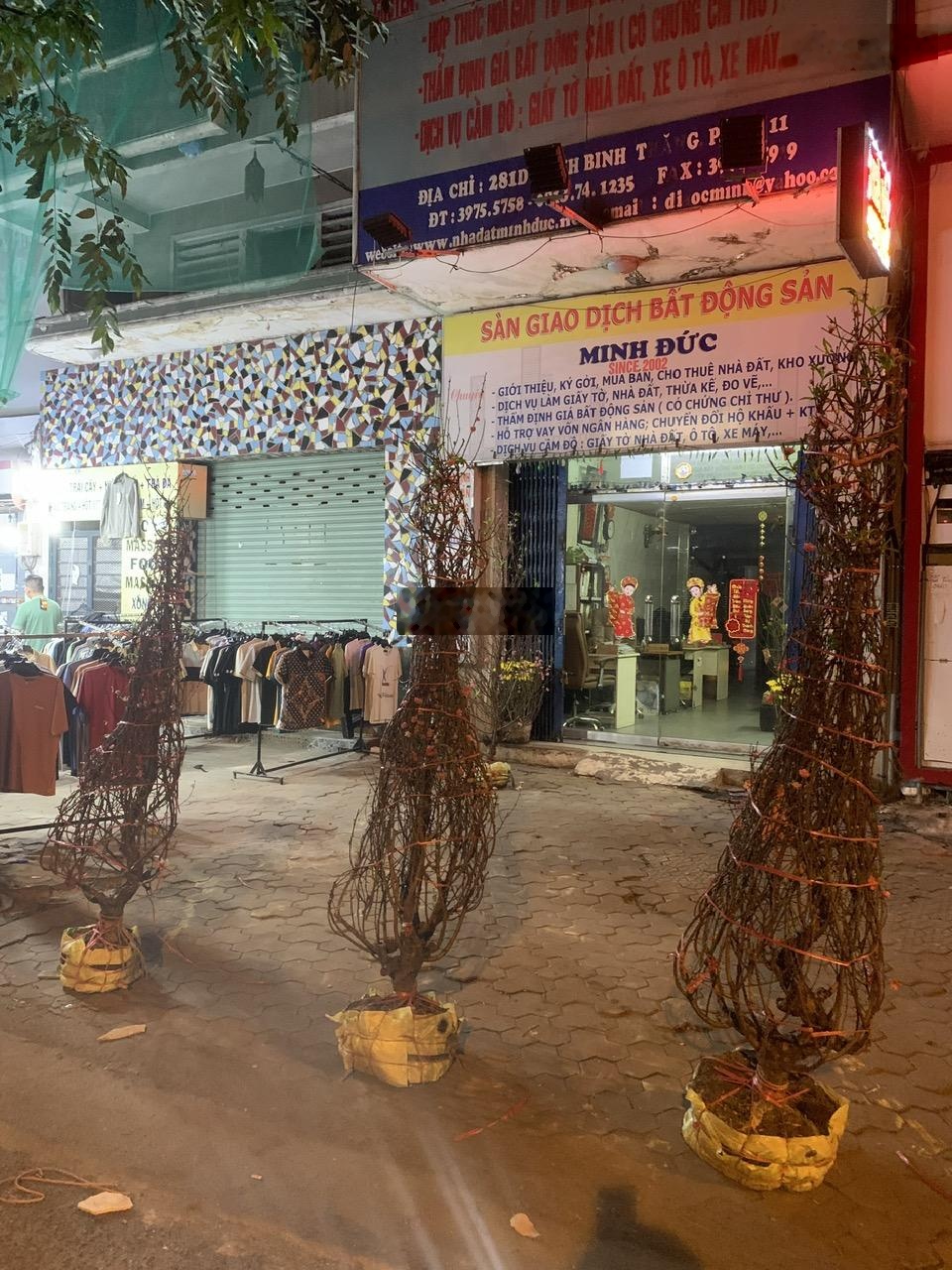 Cho thuê vỉa hè bán tết 281d Lãnh Binh Thăng, P.8, Q.11 giá rẻ 4.5tr