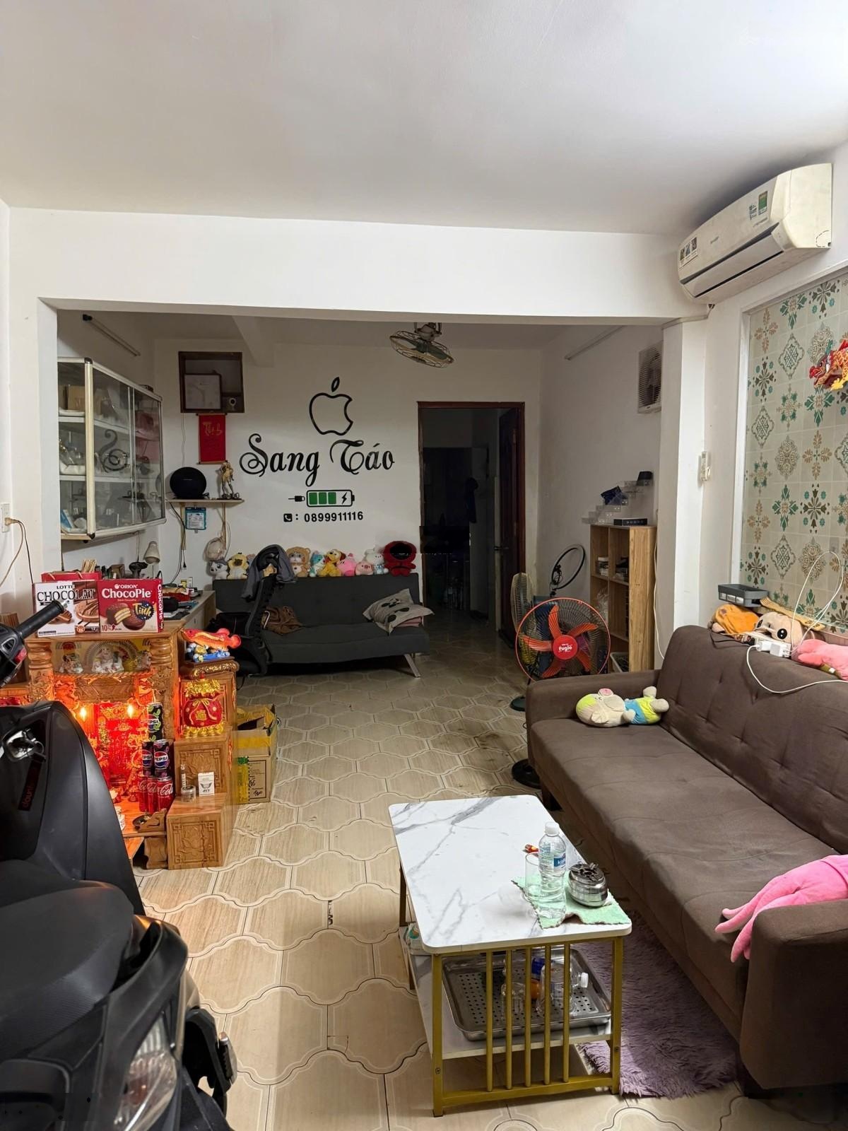 Gấp Bán Nhà HXH 8m Thông, Lạc Long Quân Tân Bình, 60m2 Dài 18m 3 Tầng BTCT 4PN, Vị Trí Vừa Ở Vừa KD