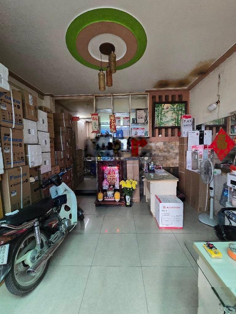 Nhà ở đường Hòa Bình, Hiệp Tân - Ngang 4.2m - Không lộ giới, hẻm 4m