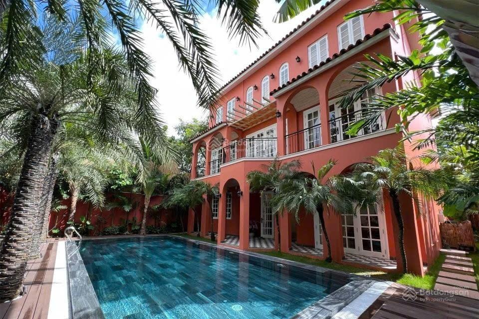 Cần Bán Trước Tết - Biệt Thự Thảo Điền Đẹp Như Resort Ngay Khu Phố Tây 583m2 . Bán Trước Tết 105 tỷ