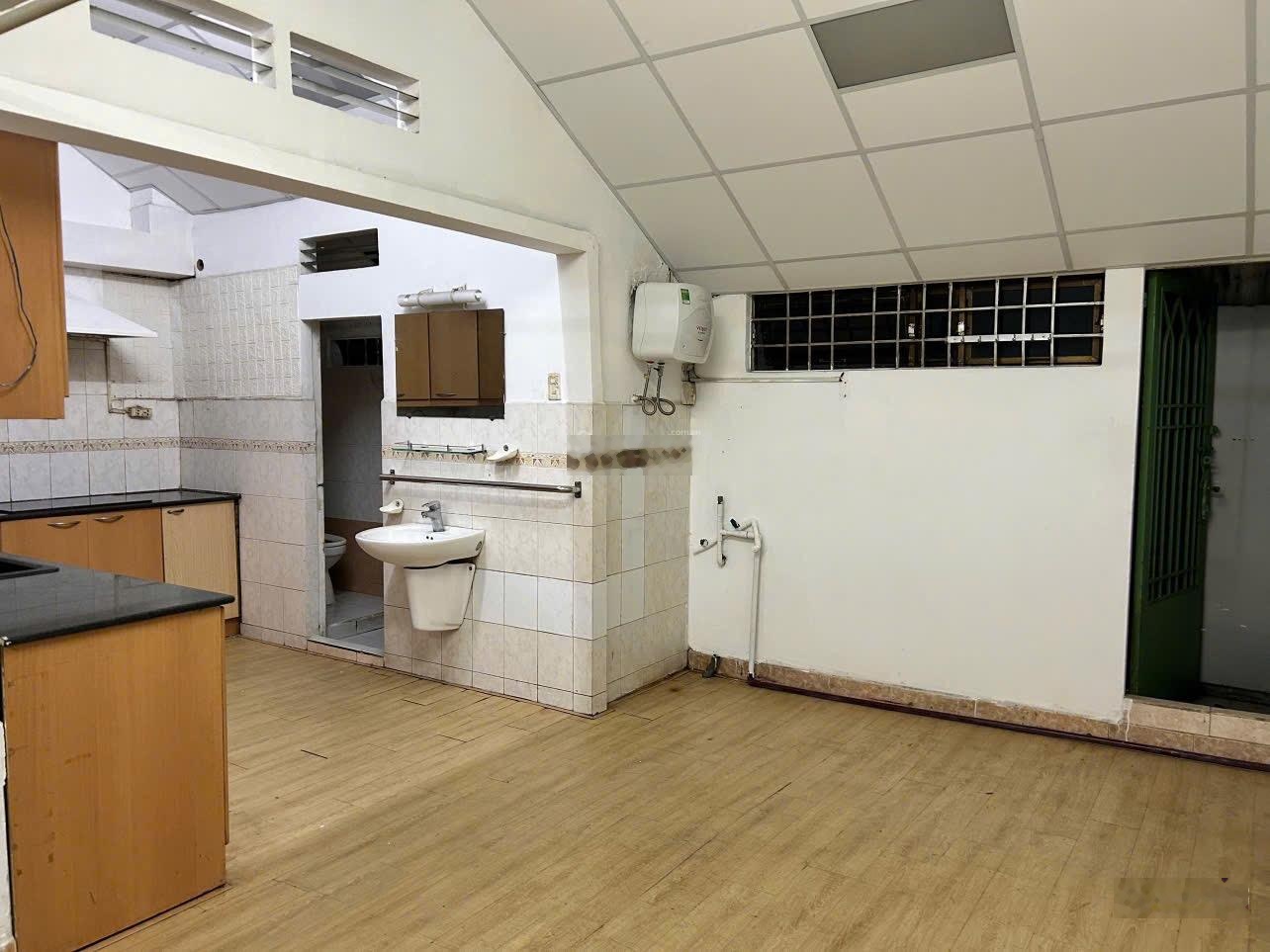 Bán nhà mặt tiền đường chữ gần đường Quang Trung, p hiệp phú quận 9