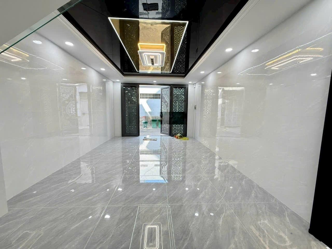 Bán Nhà xây mới 4x15m.Đúc 4 Tấm hẻm 7m thông Lê Thị Riêng,phường Thới An.Q12.LH 0902702839