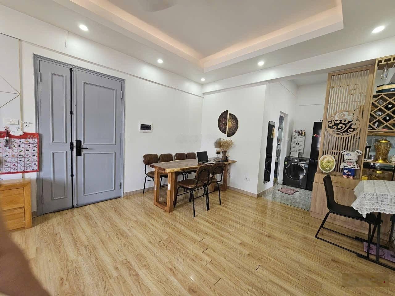 Bán chung cư Nơ 6 pháp vân 2 ngủ 3.85 tỷ