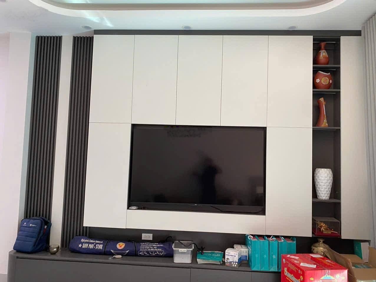 Chính chủ cần bán nhà hữu hòa, ngay cầu tó, kim giang gần 60m2. nhà 3 tầng hơn 6 tỷ.