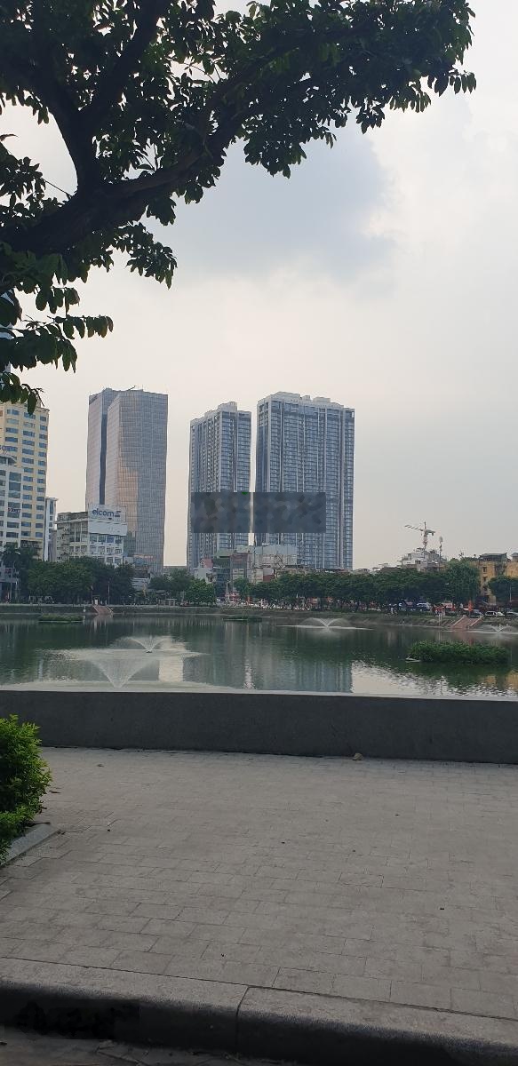 Cho thuê nhà mặt Phố Phạm Huy Thông,diện tích: 190m2 thông sàn,MT 9m, Mọi mô hình