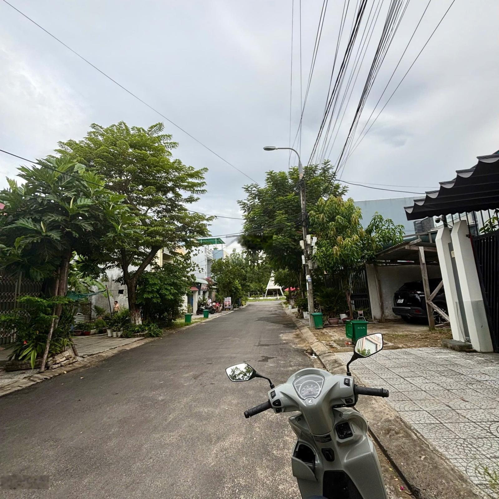 Bán đất đường 7m5 nguyễn quang lâm- khu vip hoà xuân, tp đà nẵng