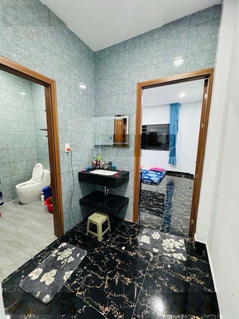 Giá : 10 tỷ 900 ( tl ) nhà 4 tầng ( 80m2 ) mtkd khu vip tên lửa - p.an lạc