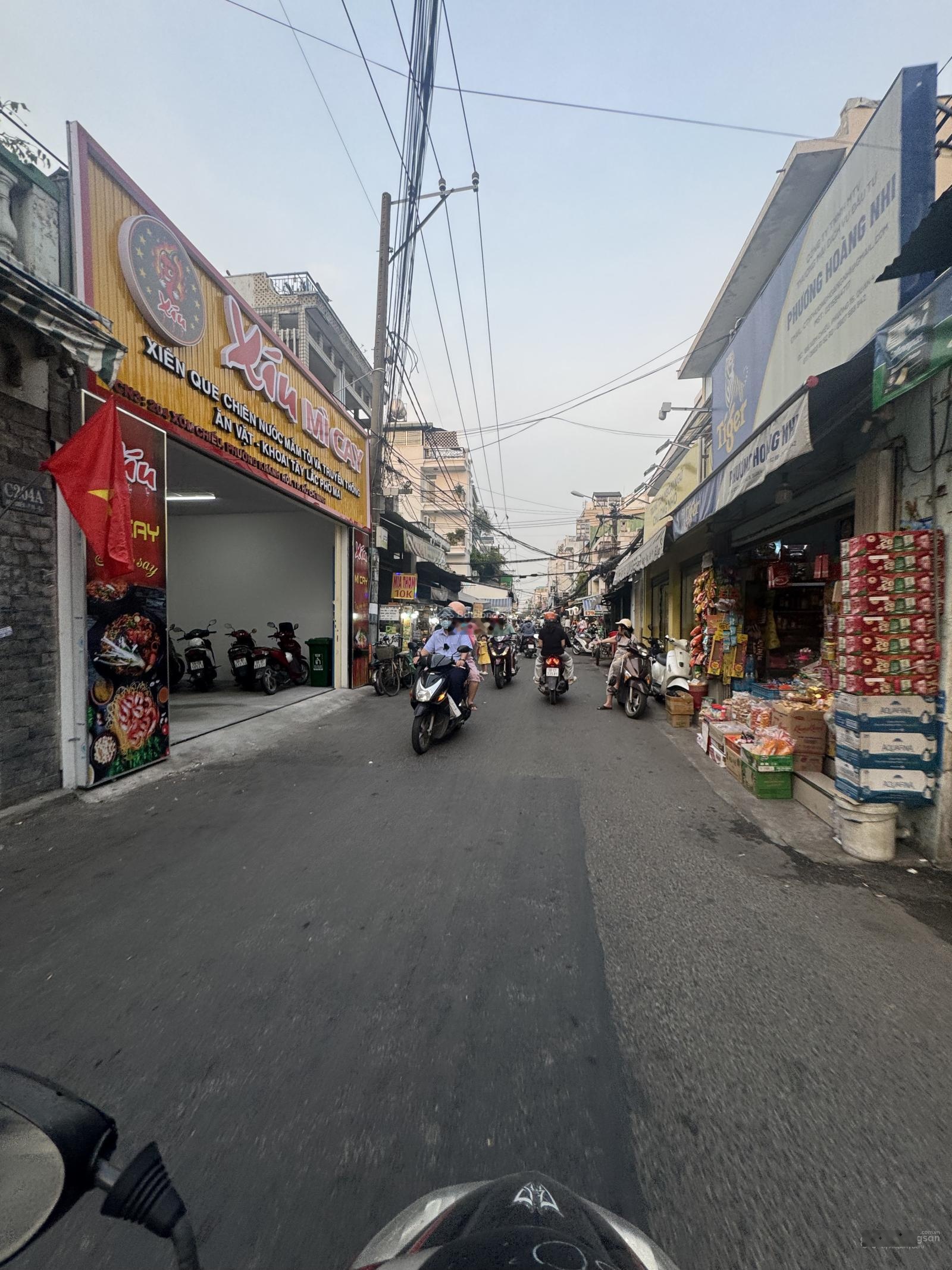 Bán nhà mặt tiền Xóm Chiếu một đời chủ giá đầu tư