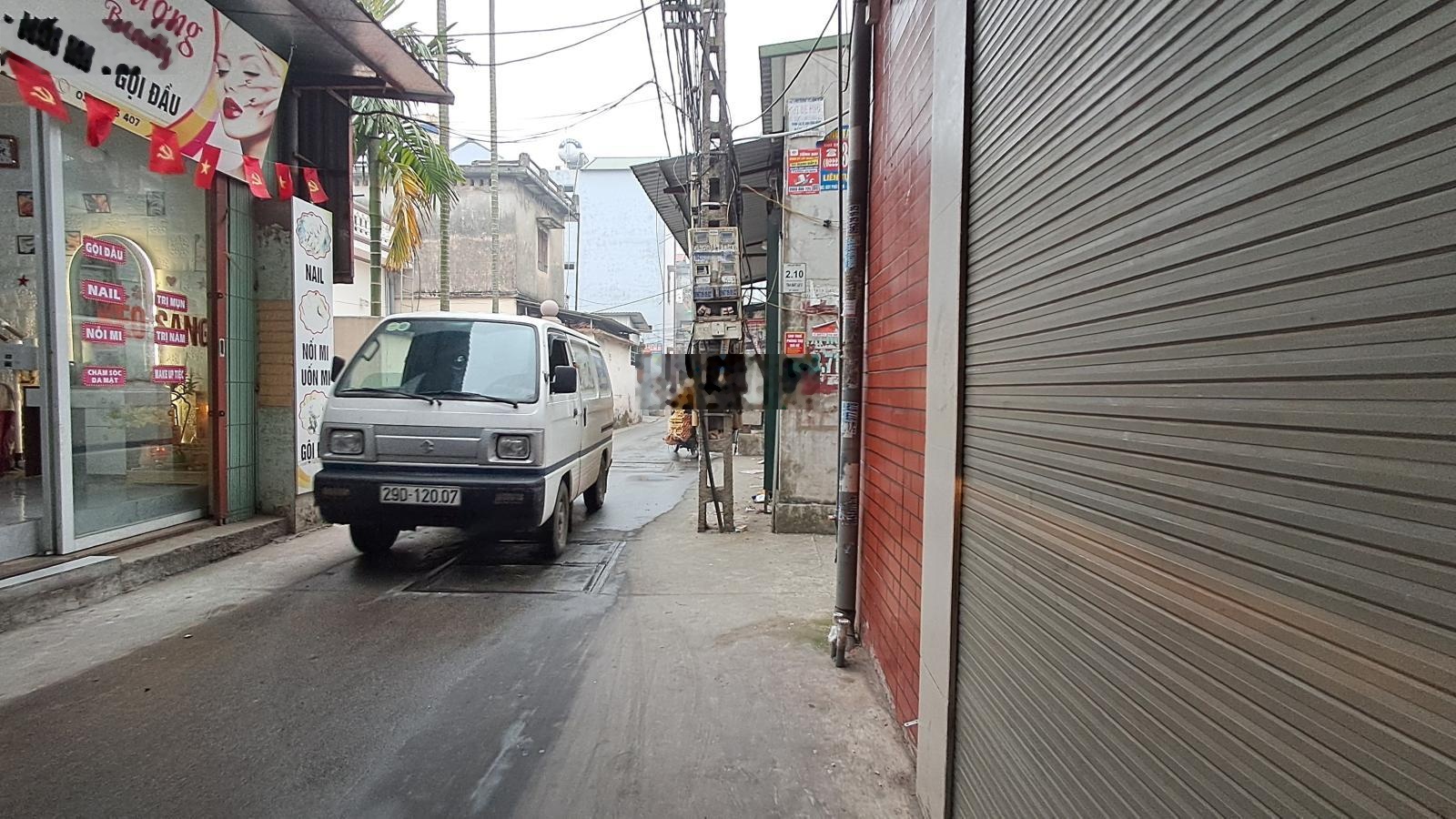 Bán nhà tại làng bất lự, Tiên Du, Bắc Ninh, mặt trục chính ô tô thông,kinh doanh