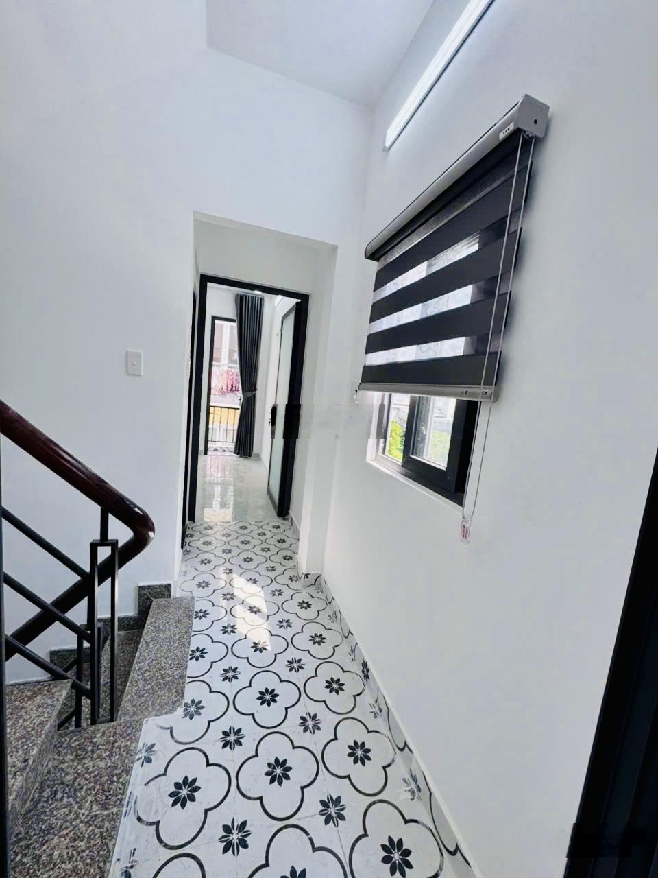 Nhà đẹp 3x11m 1 trệt 2 lầu st 4PN 4WC Hẻm Hương Lộ 2 - Giá 4.75 tỷ