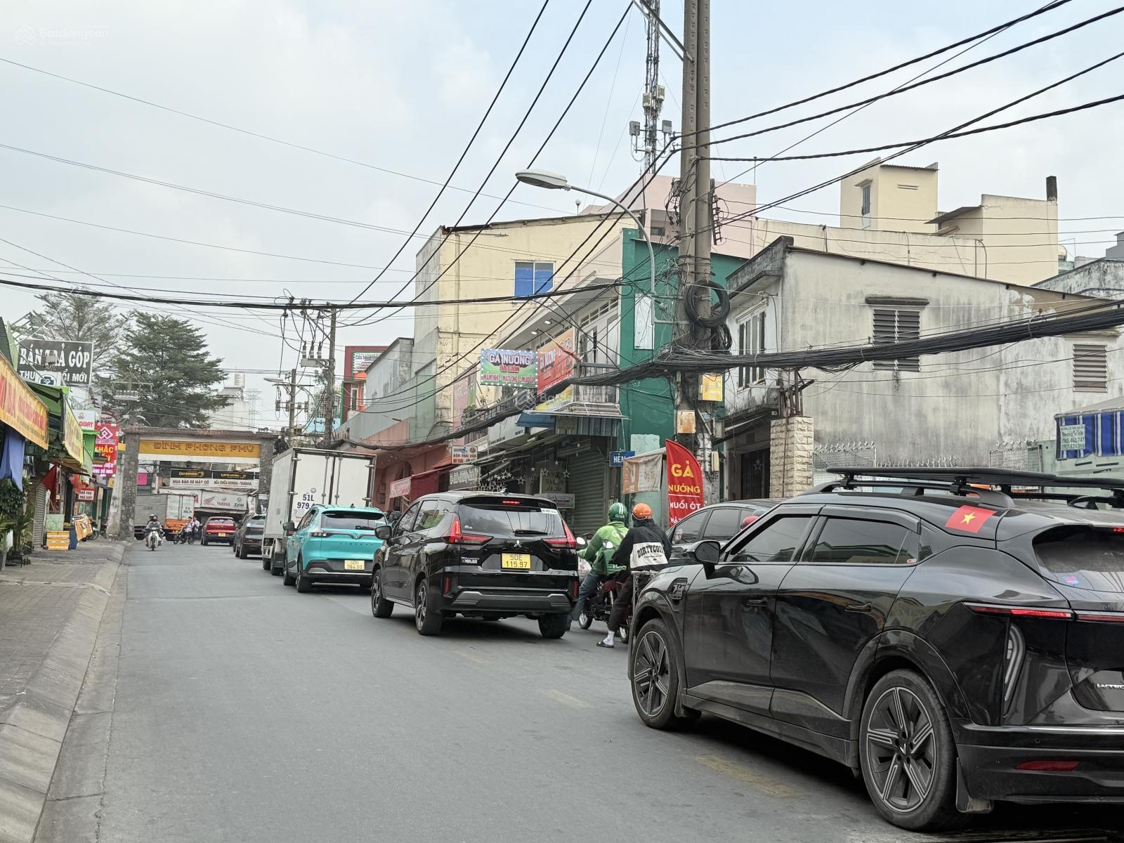 Mặt tiền kinh doanh Đình Phong Phú, 150m2 Ngang 5,31m, 100m là Lê Văn Việt, Sản phẩm dòng tiền quá