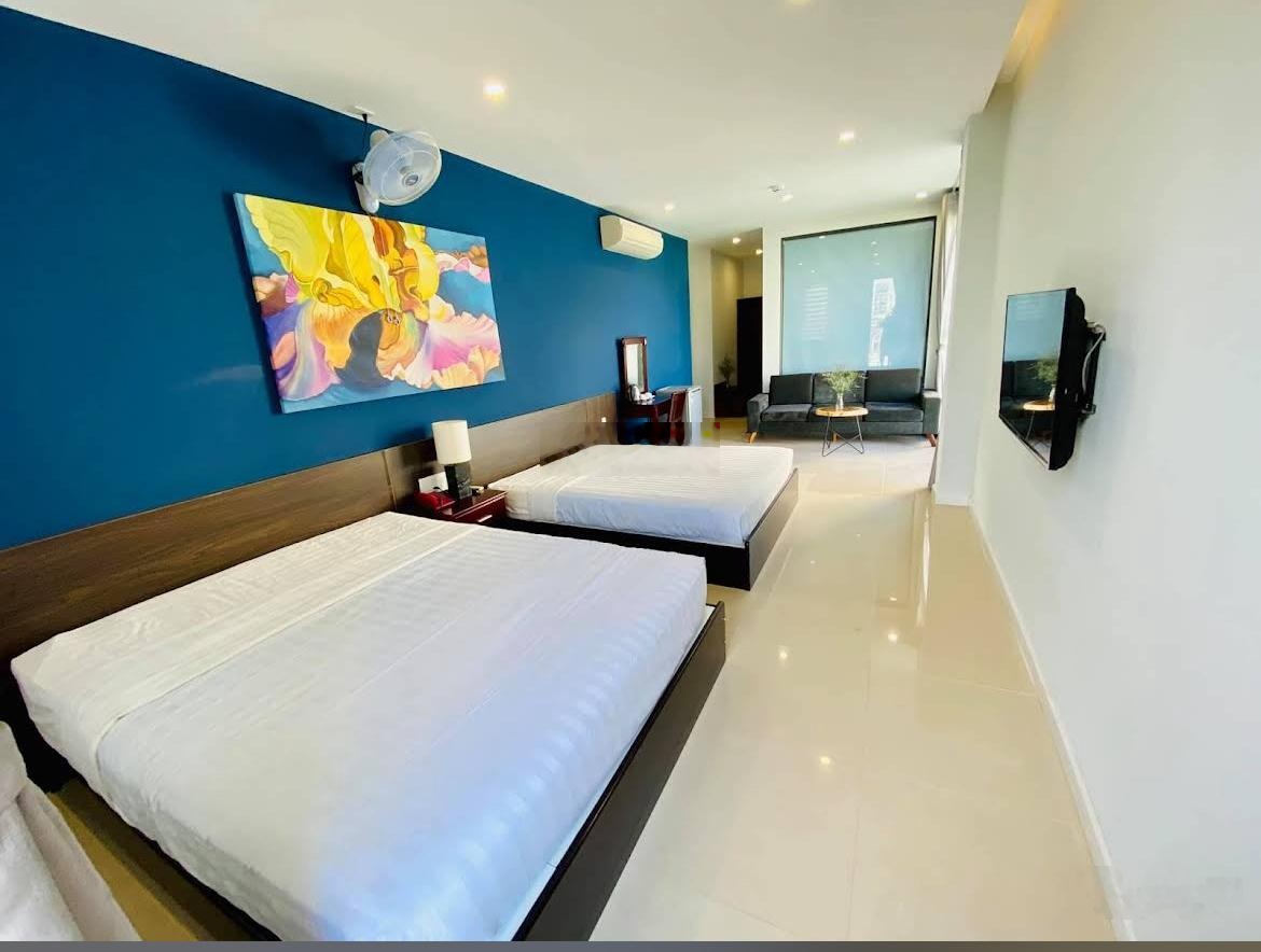 Bán Khách Sạn mặt tiền gần Biển Võ Nguyên Giáp, sát Hồ Nghinh