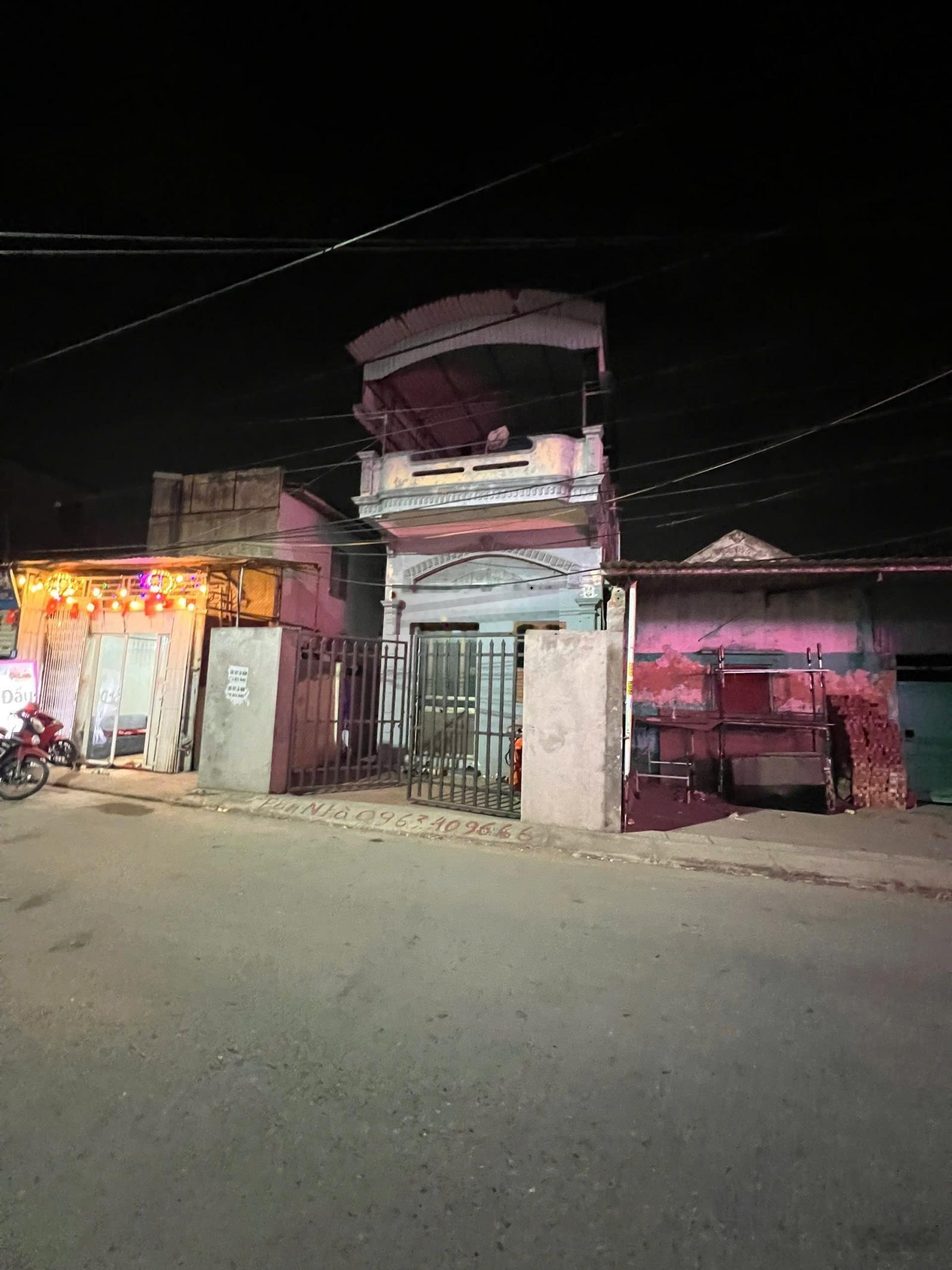 Bán đất tăng nhà 2 tầng an đồng đường nhựa 10 m cách mặt đường máng 50 m , đau tư sinh lời