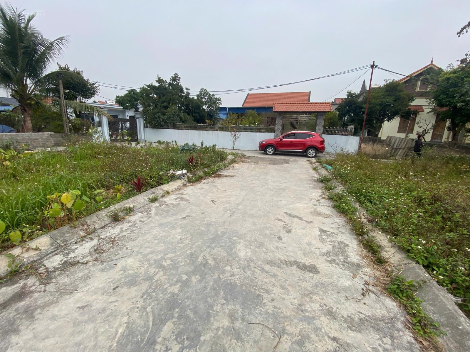 Chỉ 6xx triệu - cách trường chợ chỉ 200m, ngõ ô tô 9 chỗ, sát quy hoạch cầu lớn, phường Lê Ích Mộc