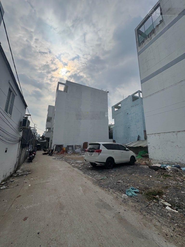 Bán đất phân lô tên lửa-60m2-kqh-klg-xây được 5 tầng-nhỉnh 5 tỷ