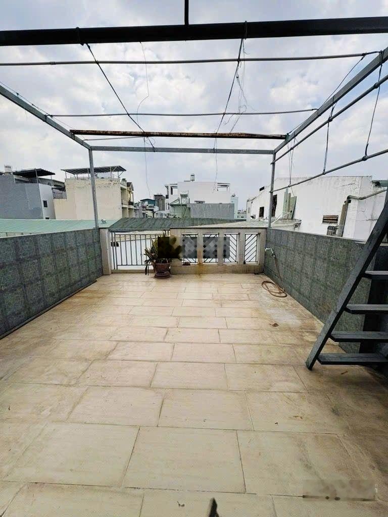 Cực hiếm - bán nhà 3 tầng sát MT Lê Văn Quới P. BTĐ A - 104m2, ngang 8 dài 14m, giá 7,3 tỷ TL