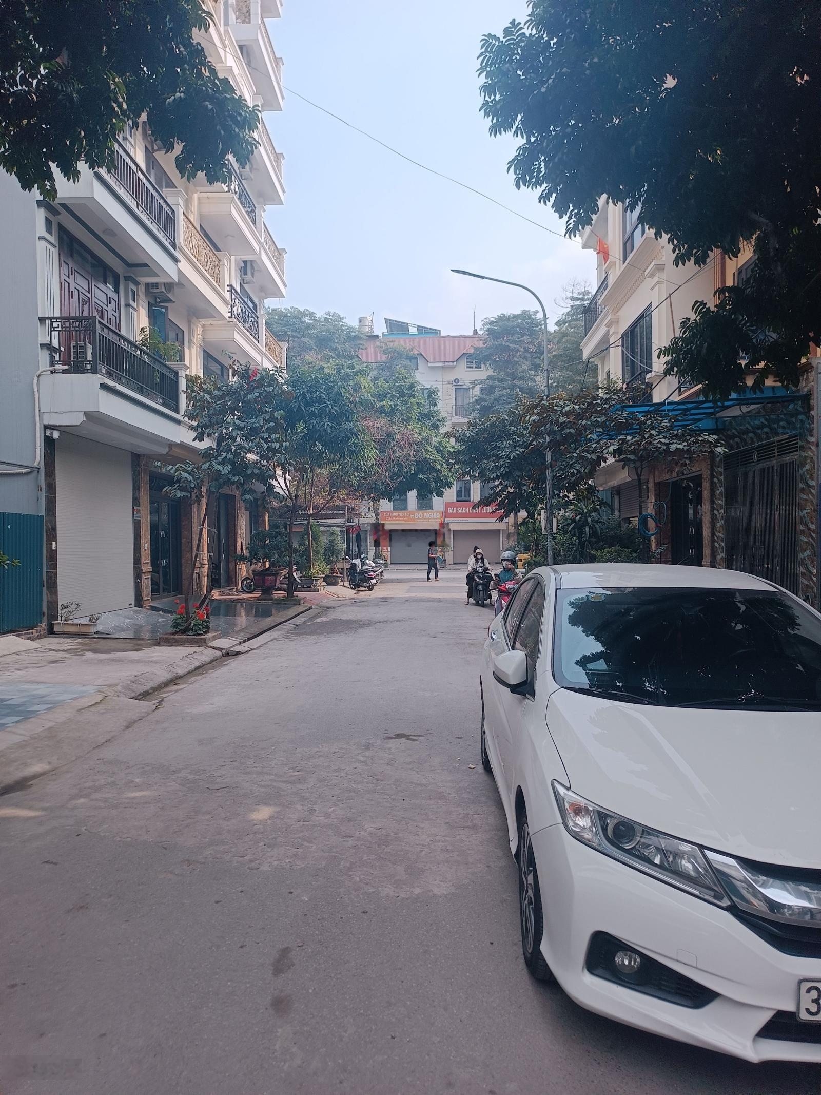 Bán 50m đất dịch vụ yên nghĩa hà đông | giá 11,2 tỷ