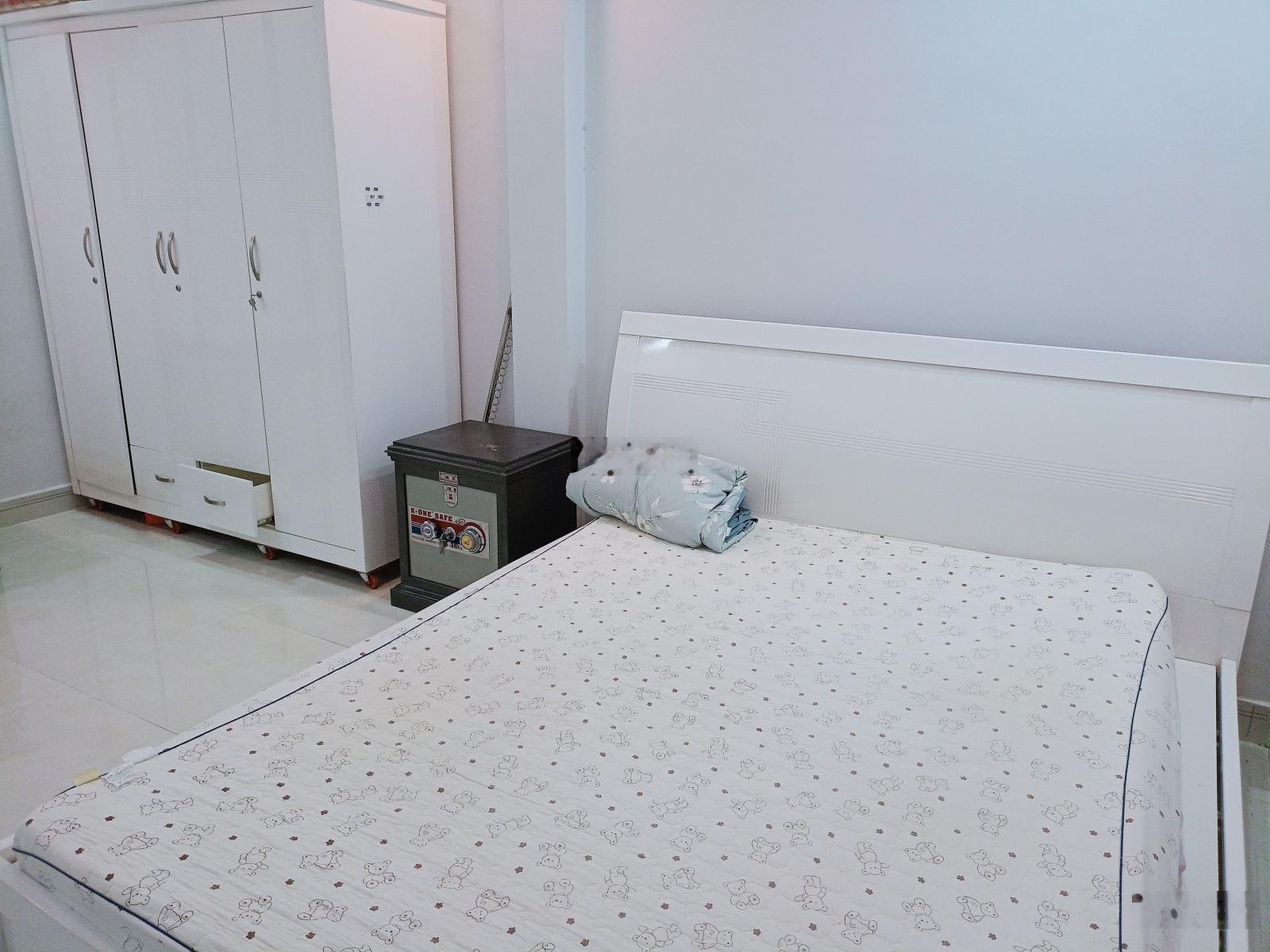 Bán nhà mặt tiền số 7 Đường Hồng lạc, phường 11, TB