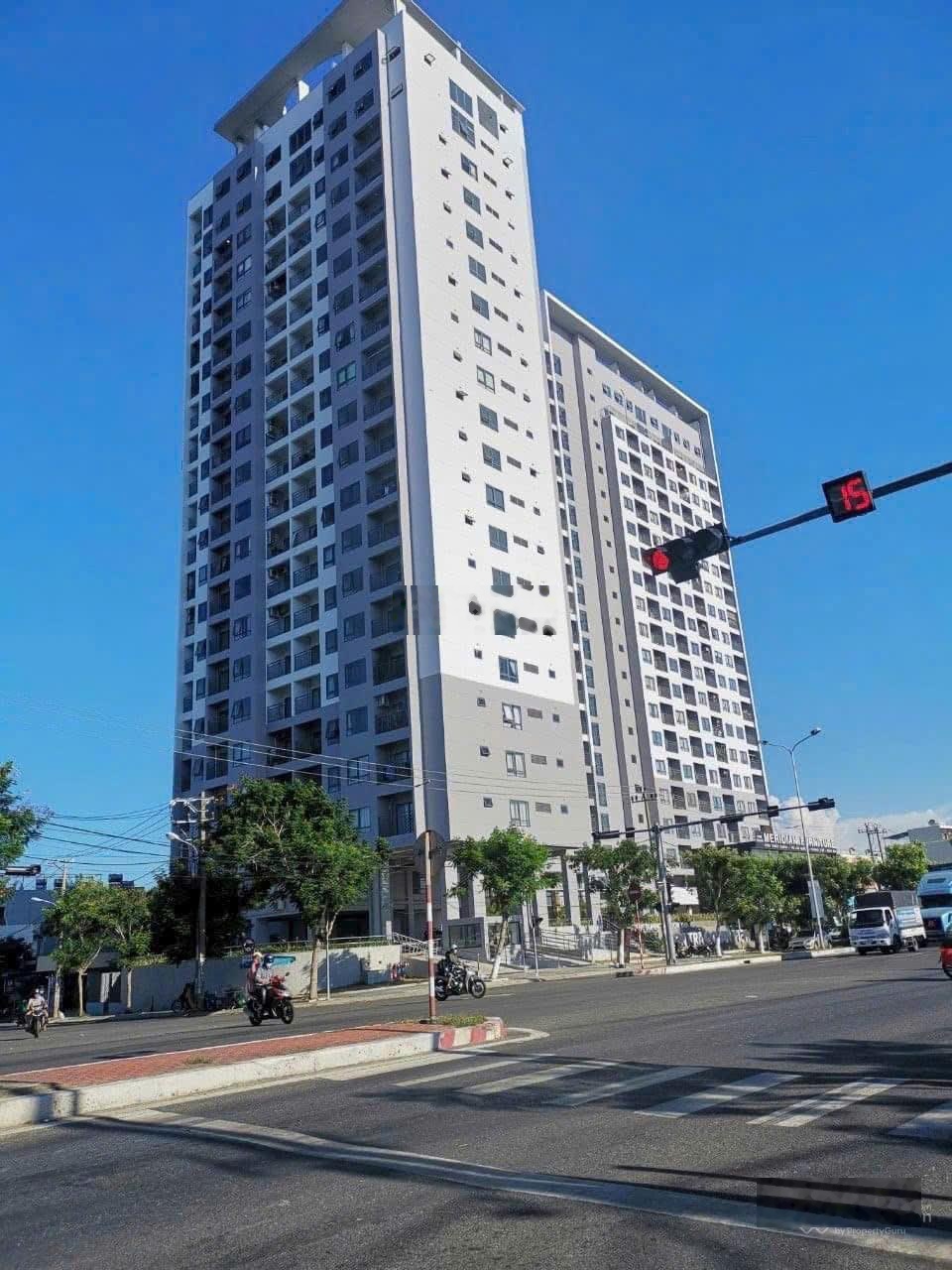 Bán gấp căn hộ view biển, 2PN Son Tra Ocean View giá 3,75 tỷ