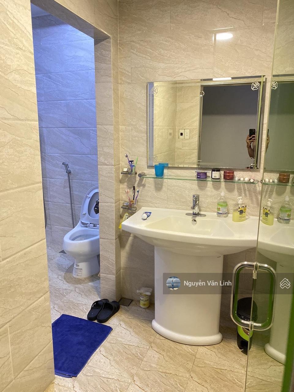 Bán nhà mặt tiền Năm Châu P. 11 Q. Tân Bình, 4mx16m, 4 tầng, vị trí đẹp, giá chỉ 13,8 tỷ TL