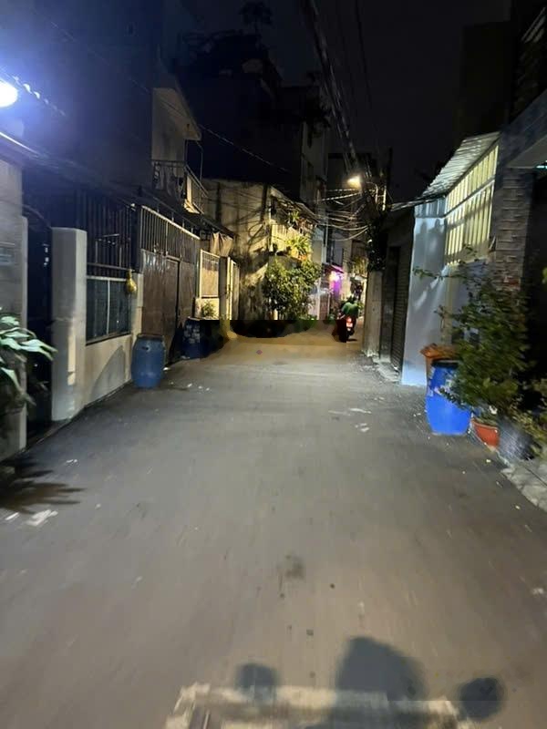 Nhà 2 tầng đường 297 PLB ( Q9 cũ ) - Giá giảm sâu bán nhanh - Hơn 6ty xíu là chốt