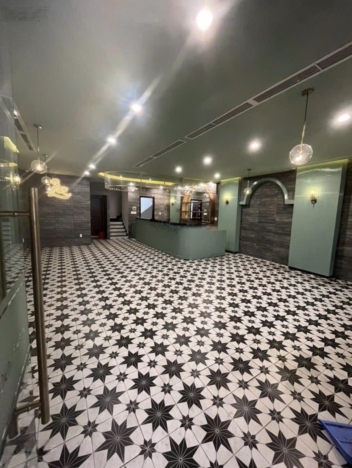 Bùi Văn Thêm, Q. PN, HXH, 4 tầng, 35m2 tại 7,5 tỷ