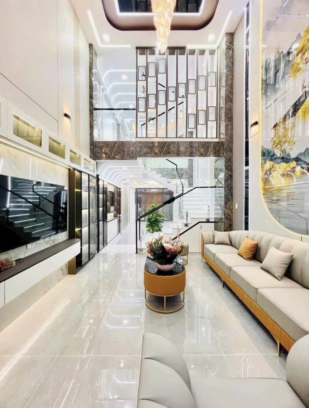 Nhà phố 4m x 18m 4.5 tầng mặt tiền đường Trung Mỹ Tây 13A - Tô Ký ngay phần mềm Quang Trung